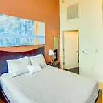 Centrally Located Harrisburg Studio Near Downtown!